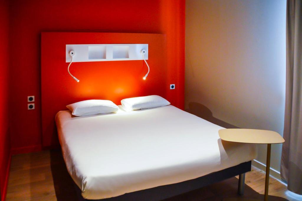 Hotel Ibis Budget Beauvais Aeroport