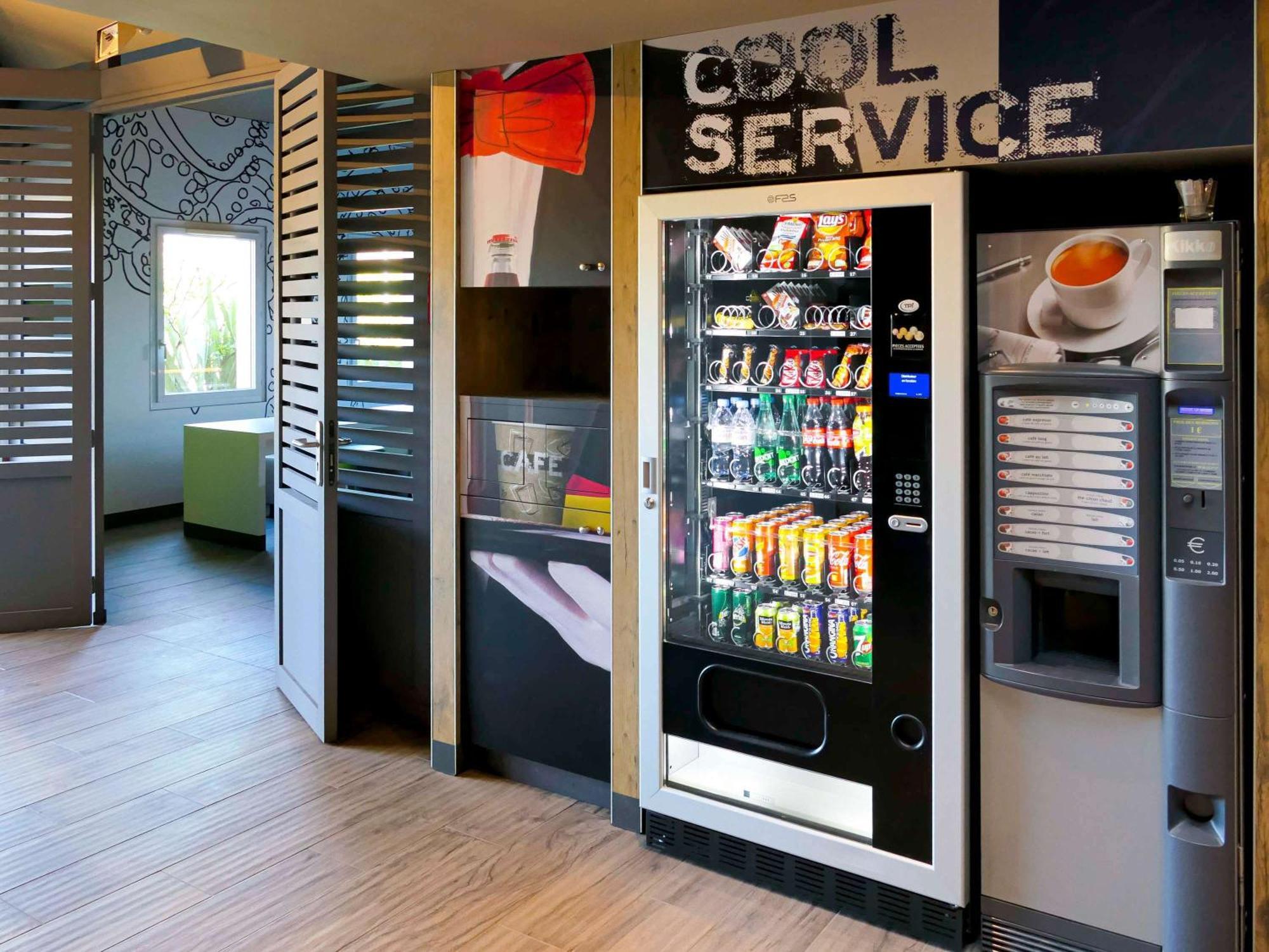 Hotel Ibis Budget Beauvais Aeroport 2*